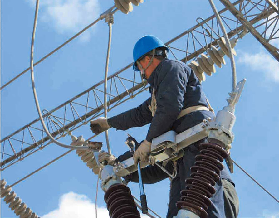 承德四合永110KV變電站對35KV隔離開關(guān)安裝引流線